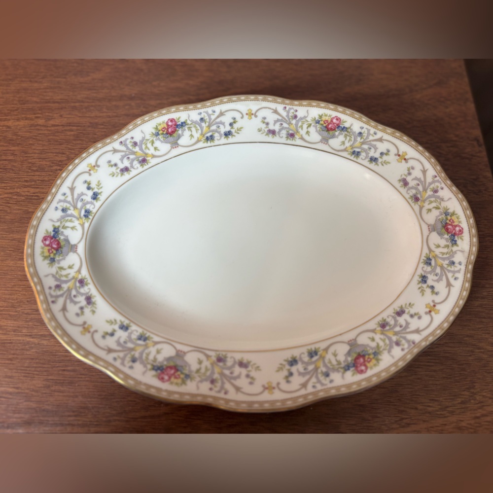 Baronet Duchess White Porcelain Oval Serving Platter Floral Border Gold Trim